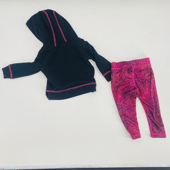 Reebok Sweater Outfit - Run Dance Dream - 12 Months - Picture 4 of 6